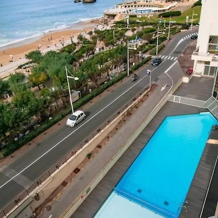 Grande - Avec Balcon - Victoria Surf *