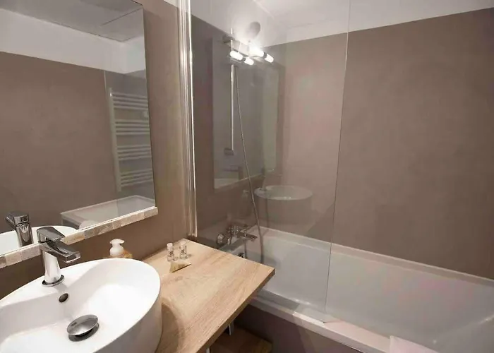 Grande - Avec Balcon - Victoria Surf *