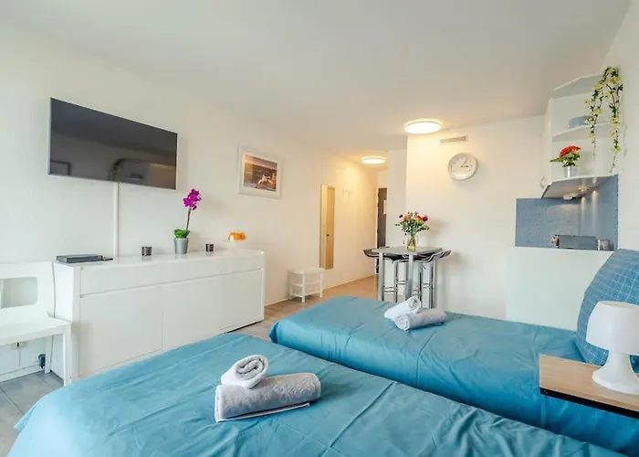 Grande - Avec Balcon - Victoria Surf *